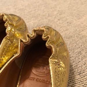 Tory Burch Shoes - Tory Burch Gold Ballerina Flats Tory Burch Shoes - Tory Burch Gold Ballerina Flats